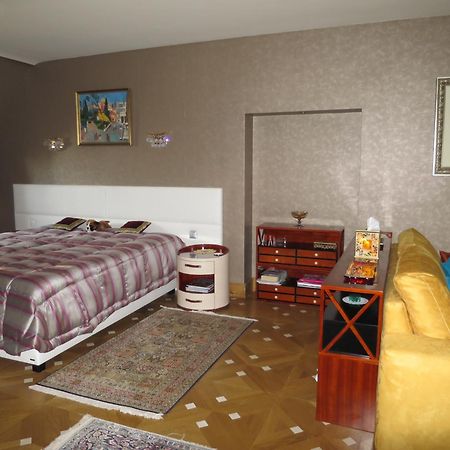 Kerblondel Bed and Breakfast Plouézocʼh Rum bild