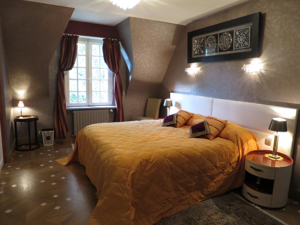 Kerblondel Bed and Breakfast Plouézocʼh Exteriör bild